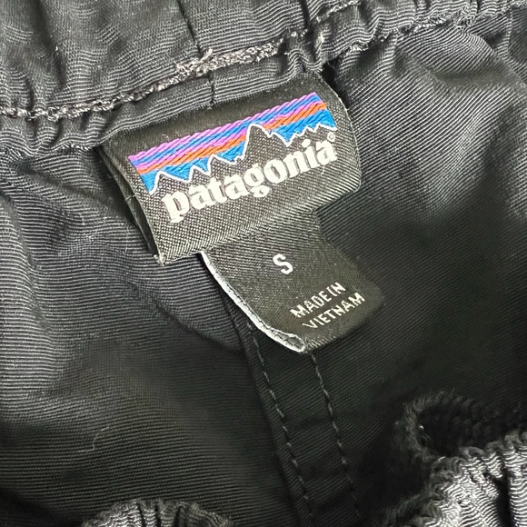 Patagonia Women’s Barely Baggies Black Size S - Picture 2 of 5